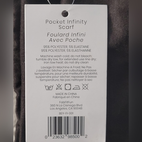 Beyond Yoga Pocket Infinity Scarf NWT - Picture 3 of 4